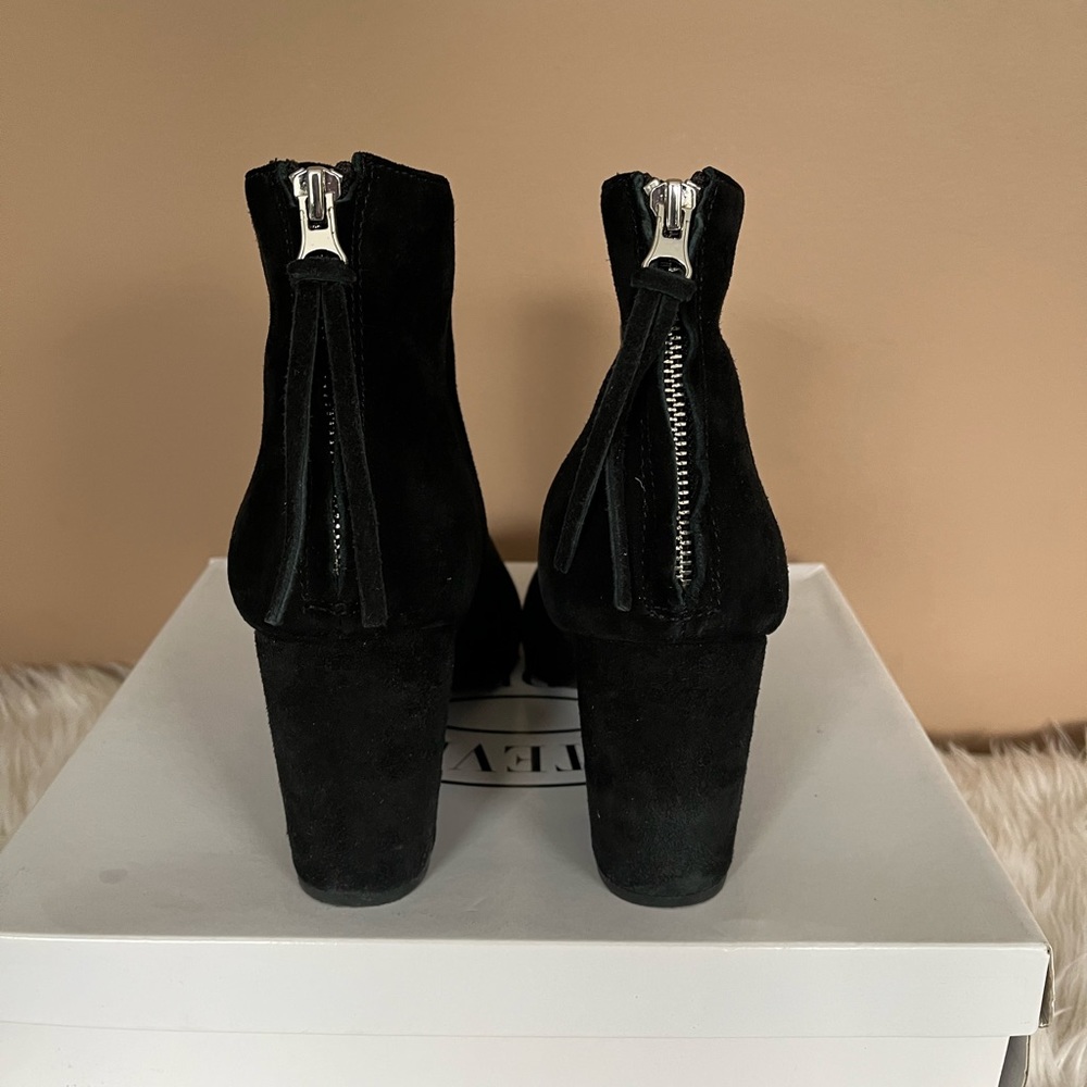 {Steve Madden} Suede Leather Heeled Cynthia Booti… - image 4